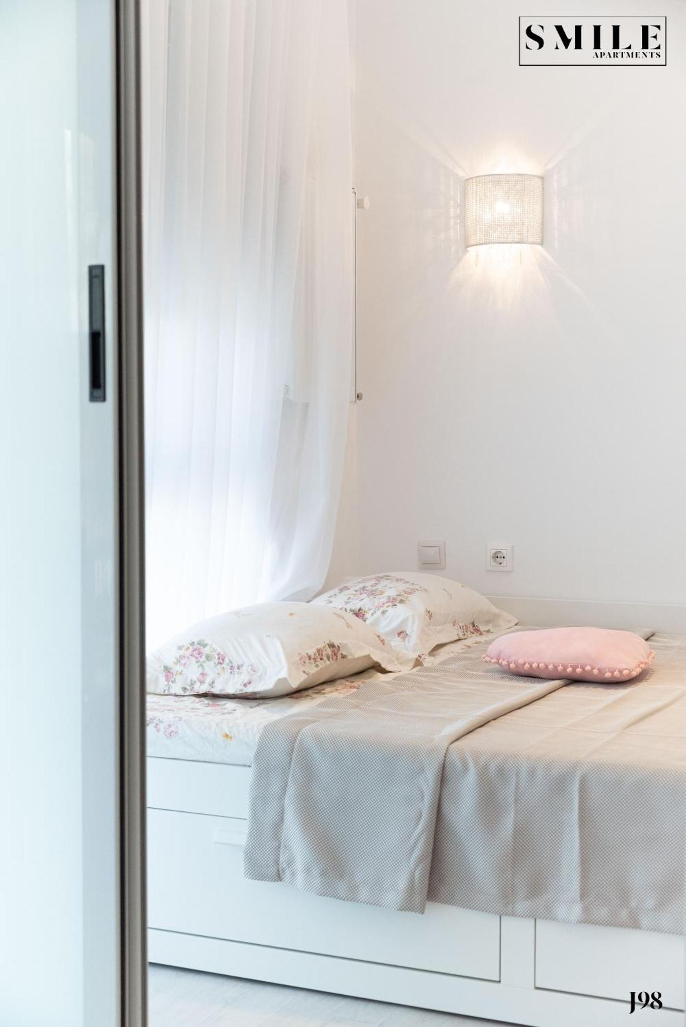 Smile Apartments Bukarest Kültér fotó